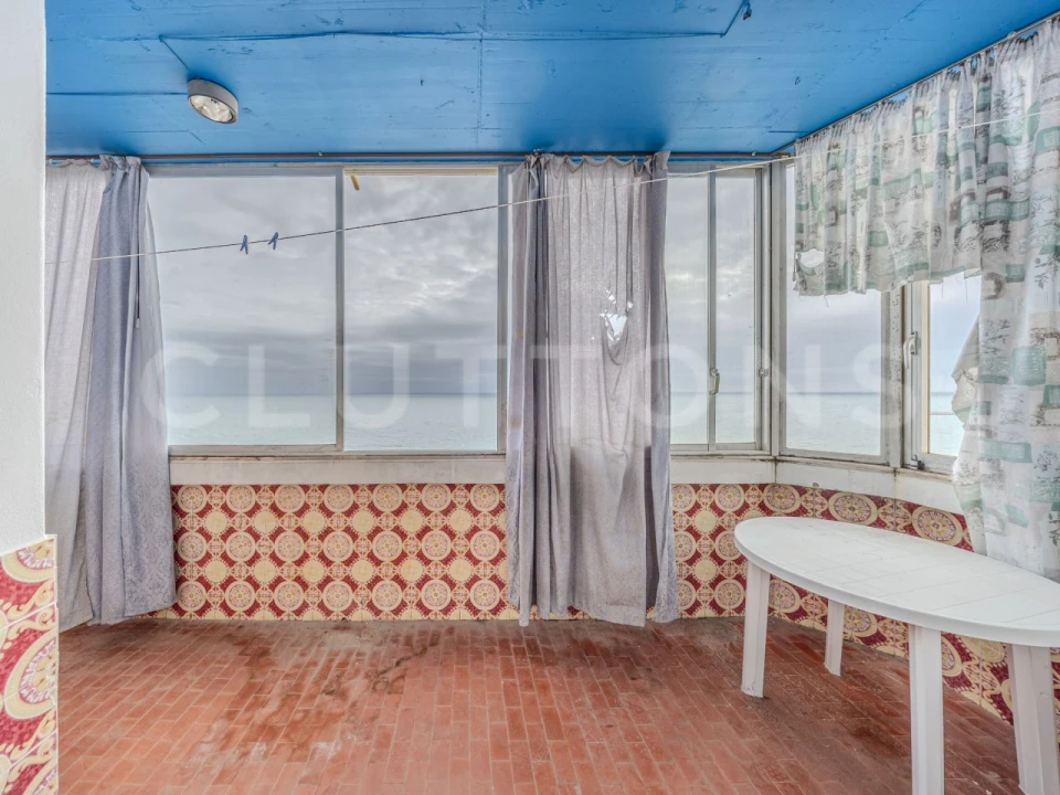 Apartamento T1 para Venda em Quarteira Foto 5