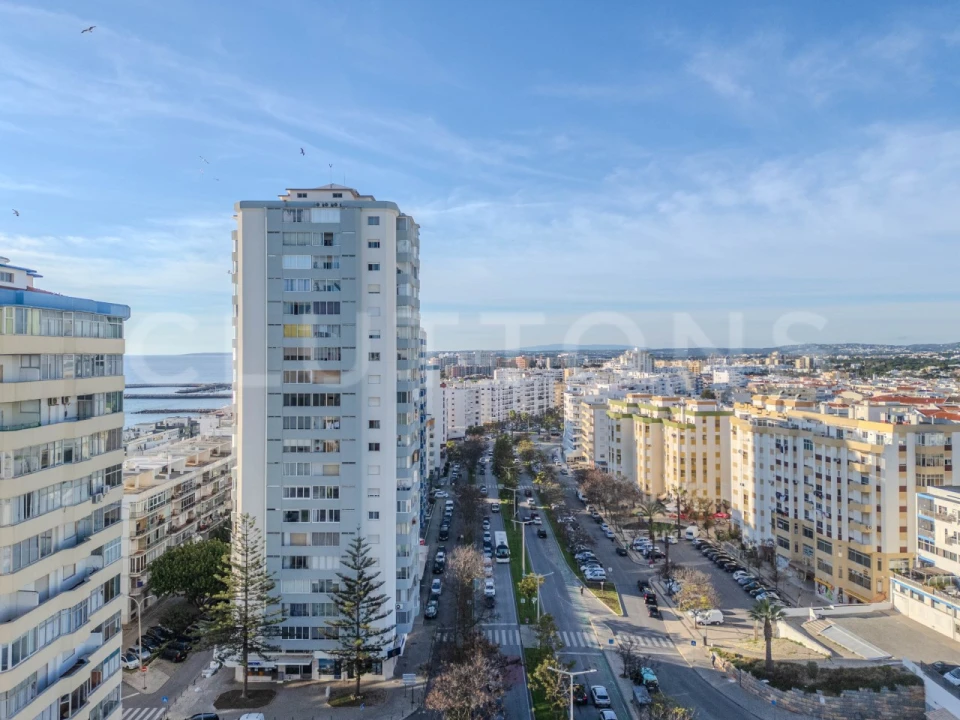 Apartamento T1 para Venda em Quarteira Foto 21