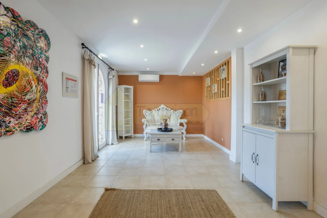 Negócio para Venda em Almancil Foto 1