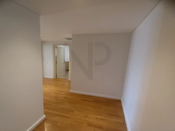 Apartamento T1 para Arrendamento em Arroios