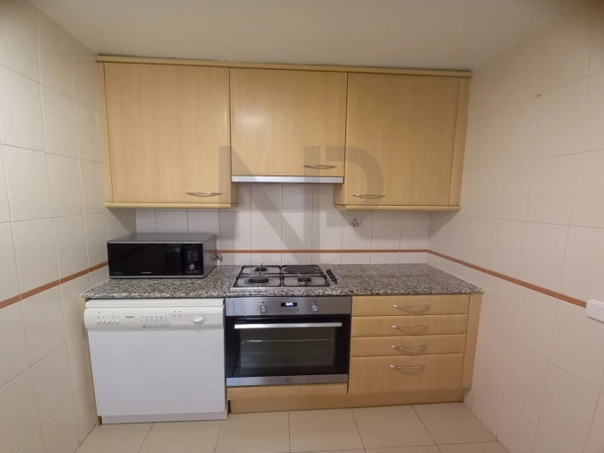 Apartamento T1 para Arrendamento em Arroios Foto 10