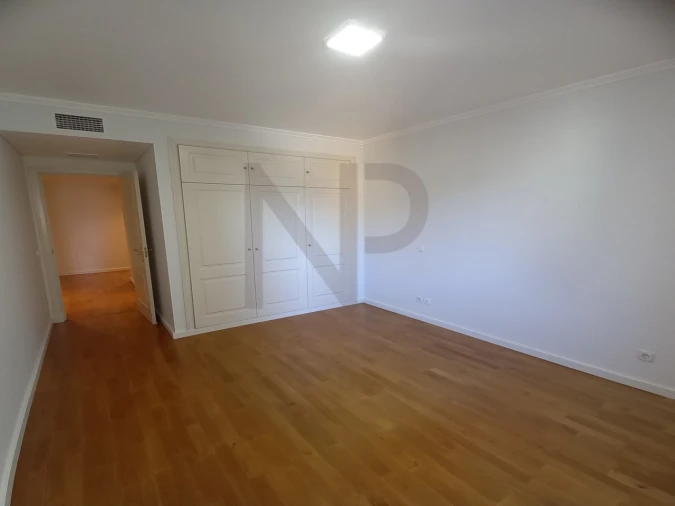 Apartamento T1 para Arrendamento em Arroios Foto 15