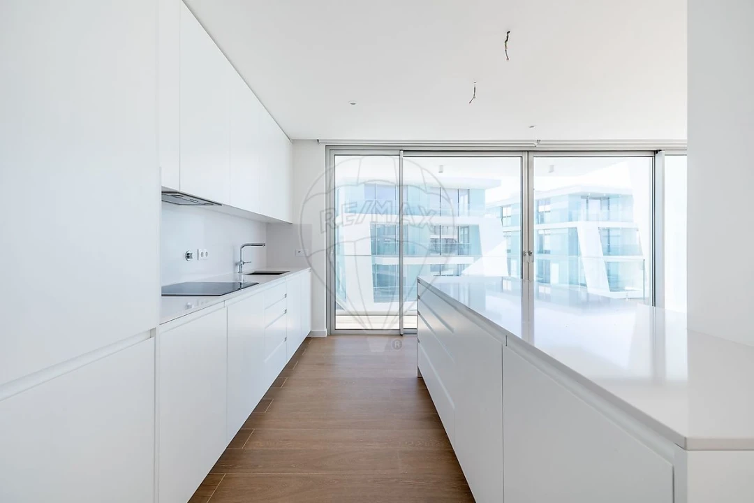 Apartamento T1 para Venda em São Martinho do Porto Foto 7