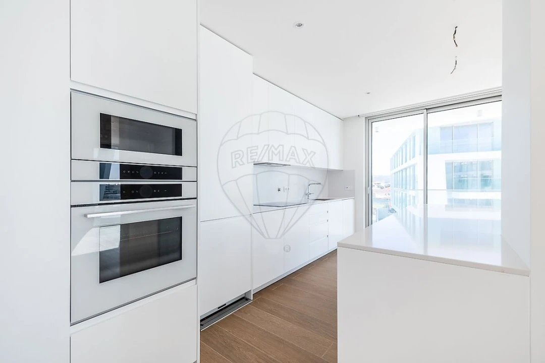 Apartamento T1 para Venda em São Martinho do Porto Foto 5