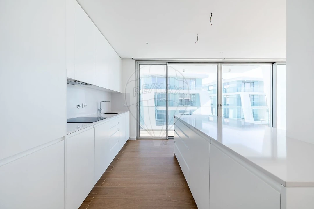 Apartamento T2 para Venda em São Martinho do Porto Foto 7