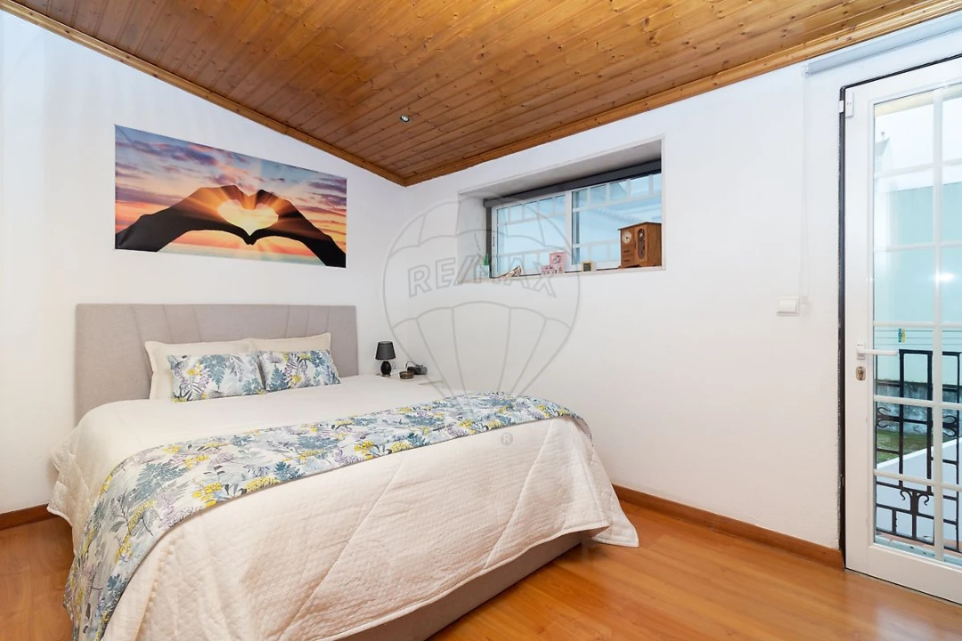 Moradia T2 para Venda em Vila Franca de Xira Foto 30