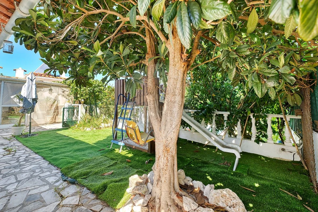 Moradia T5 para Venda em São Jose da Lamarosa Foto 9