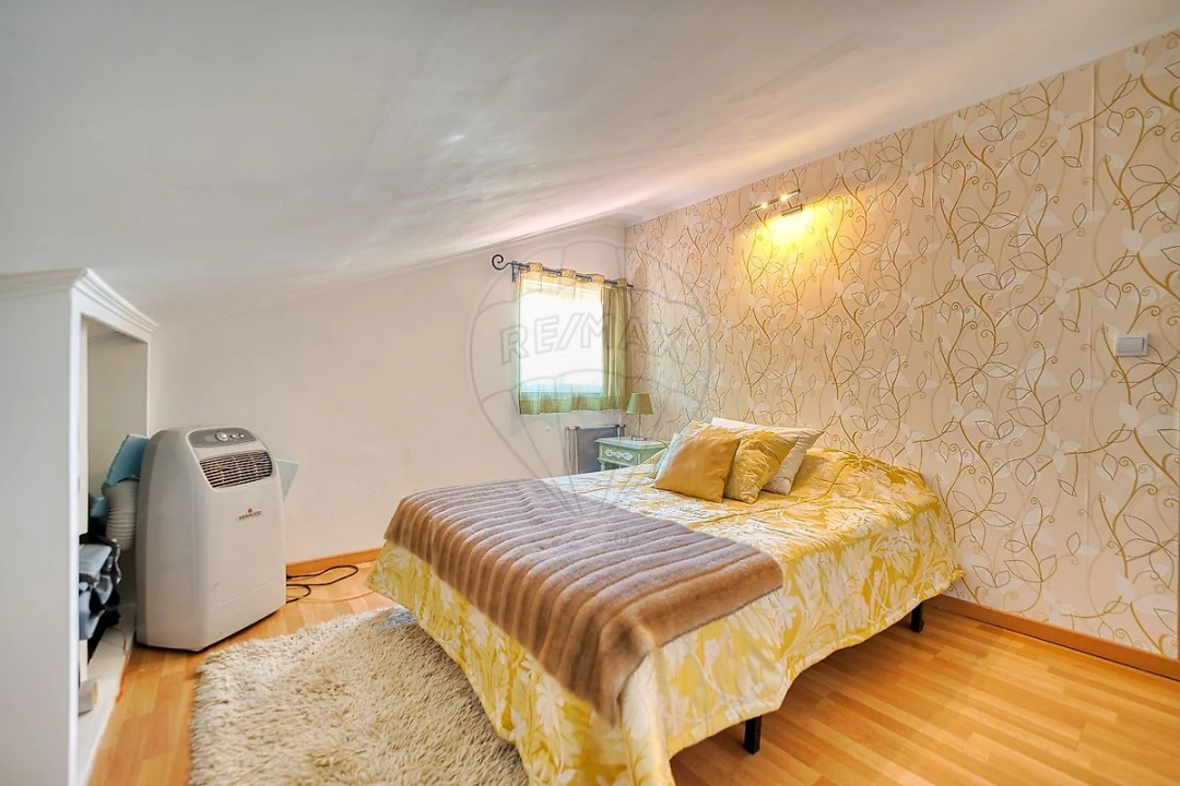 Moradia T5 para Venda em São Jose da Lamarosa Foto 33