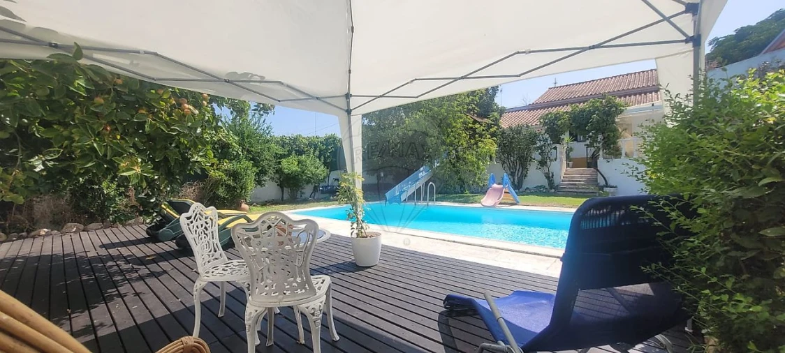 Moradia T5 para Venda em São Jose da Lamarosa Foto 14