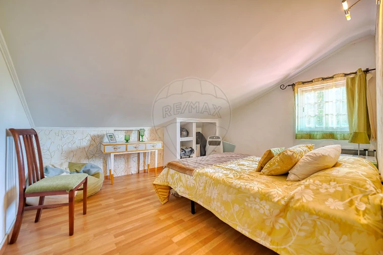 Moradia T5 para Venda em São Jose da Lamarosa Foto 32