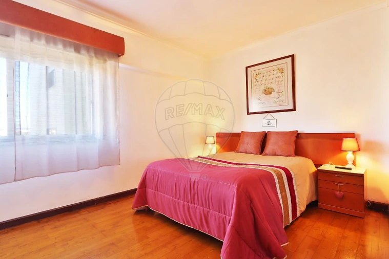 Apartamento T1 para Venda em Cacém e São Marcos Foto 16