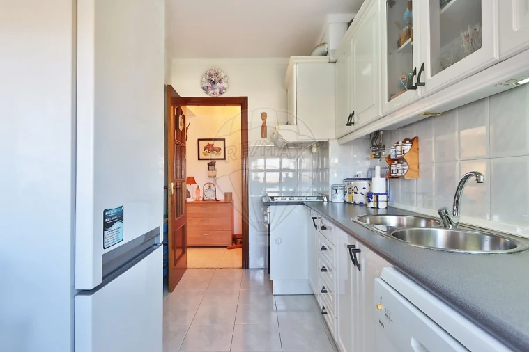 Apartamento T1 para Venda em Cacém e São Marcos Foto 12