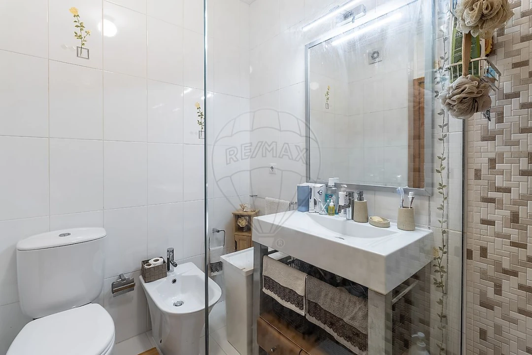 Apartamento T2 para Venda em Sandim, Olival, Lever e Crestuma Foto 8