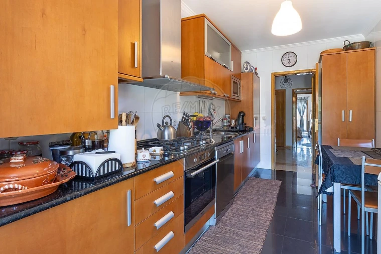 Apartamento T2 para Venda em Sandim, Olival, Lever e Crestuma Foto 12