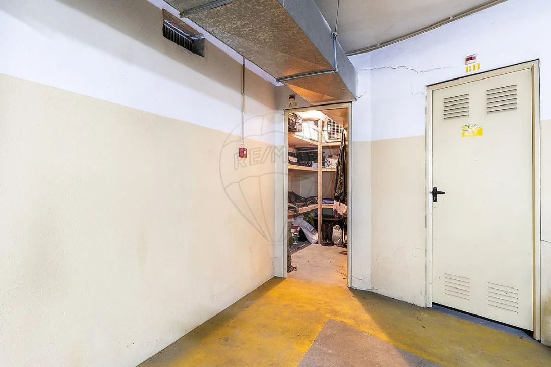 Apartamento T2 para Venda em Sandim, Olival, Lever e Crestuma Foto 31