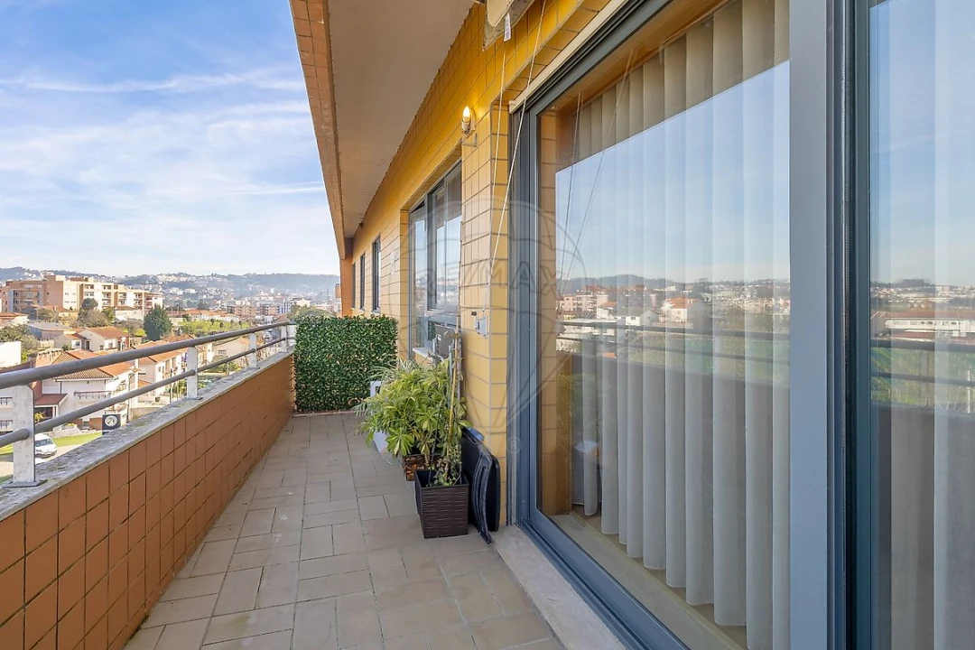 Apartamento T3 para Venda em Rio Tinto Foto 16