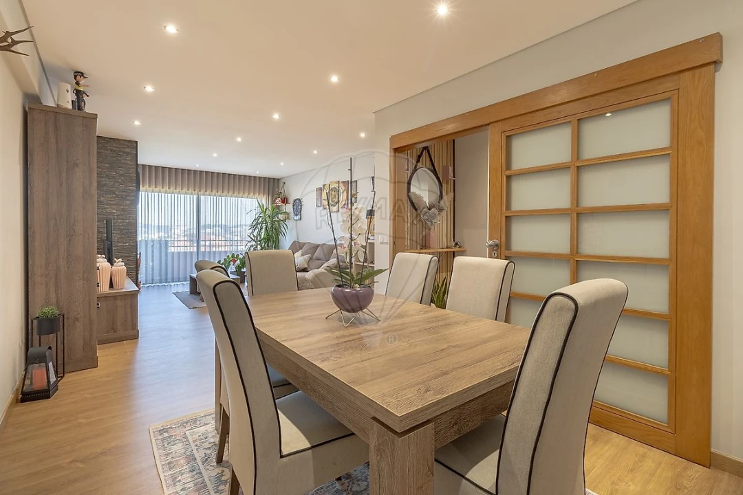 Apartamento T3 para Venda em Rio Tinto Foto 4