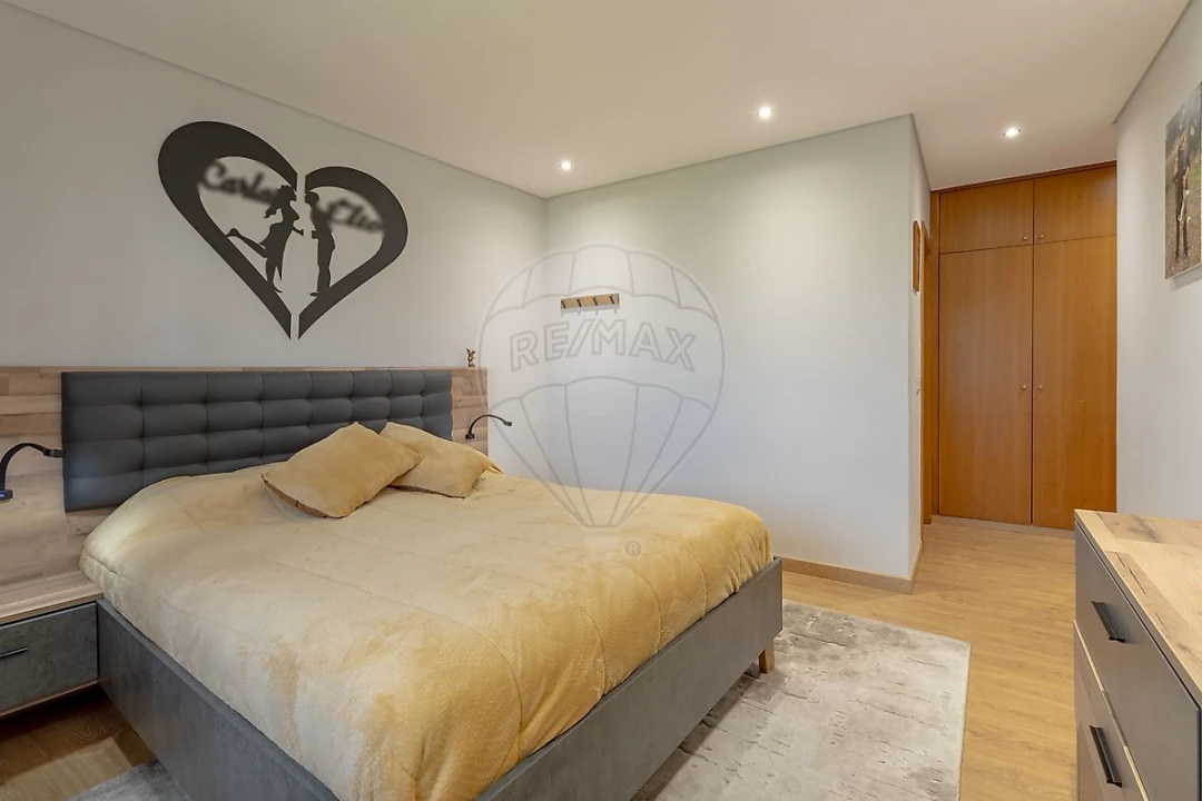 Apartamento T3 para Venda em Rio Tinto Foto 22