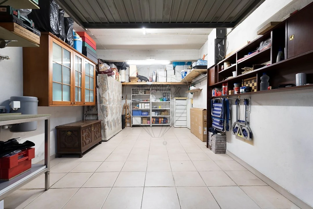 Apartamento T3 para Venda em Póvoa de Santa Iria e Forte da Casa Foto 27