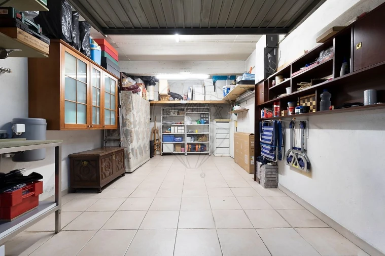 Apartamento T3 para Venda em Póvoa de Santa Iria e Forte da Casa Foto 27