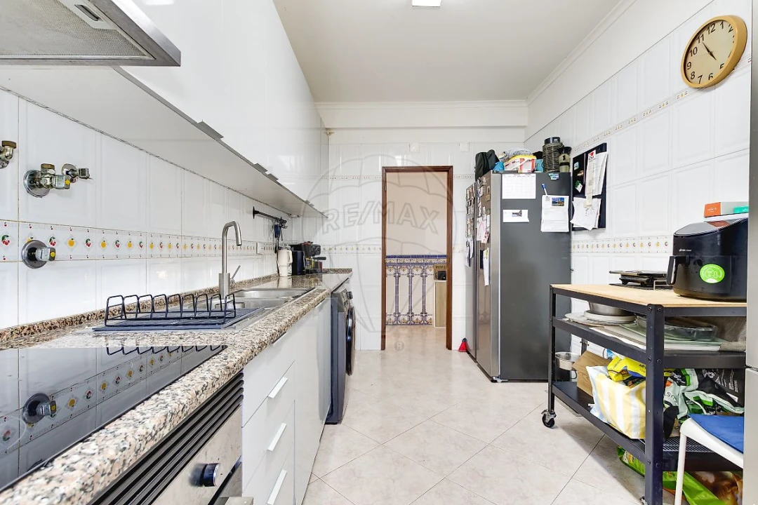 Apartamento T2 para Venda em Santa Iria de Azoia, São João da Talha e Bobadela Foto 15