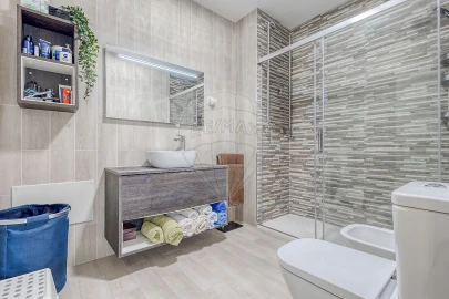 Apartamento T4 para Venda em Paranhos