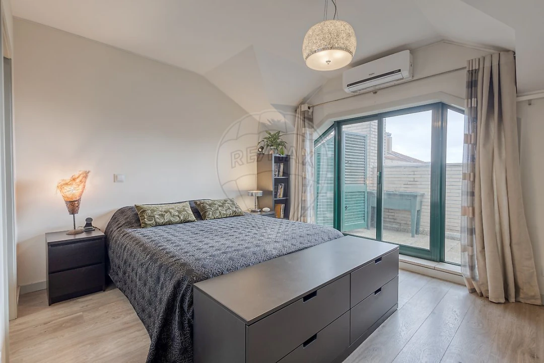 Apartamento T4 para Venda em Paranhos Foto 30
