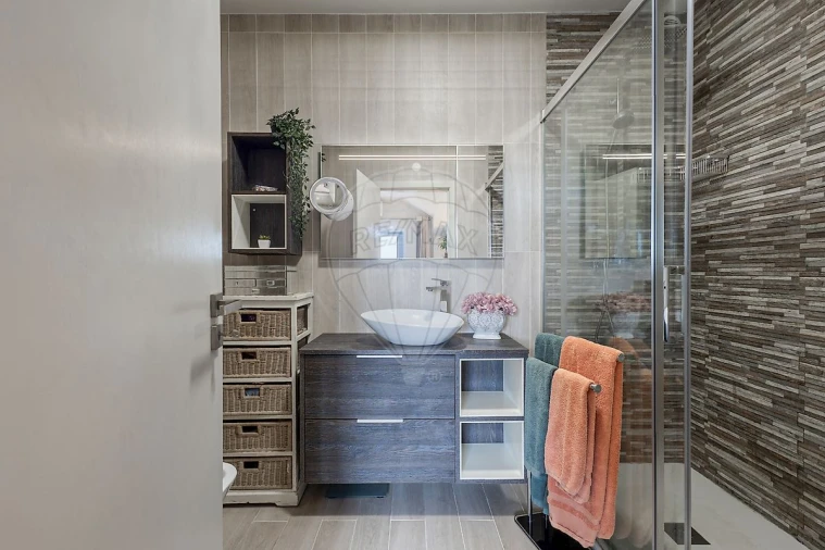 Apartamento T4 para Venda em Paranhos Foto 33