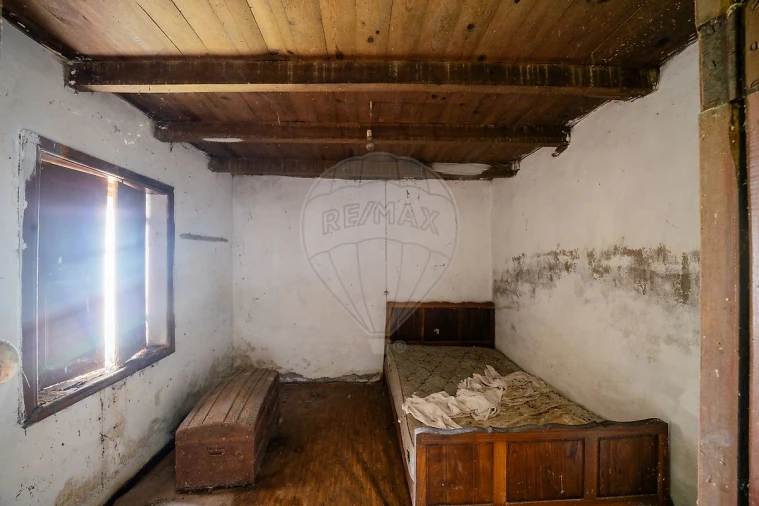 Moradia T2 para Venda em Covões e Camarneira Foto 12