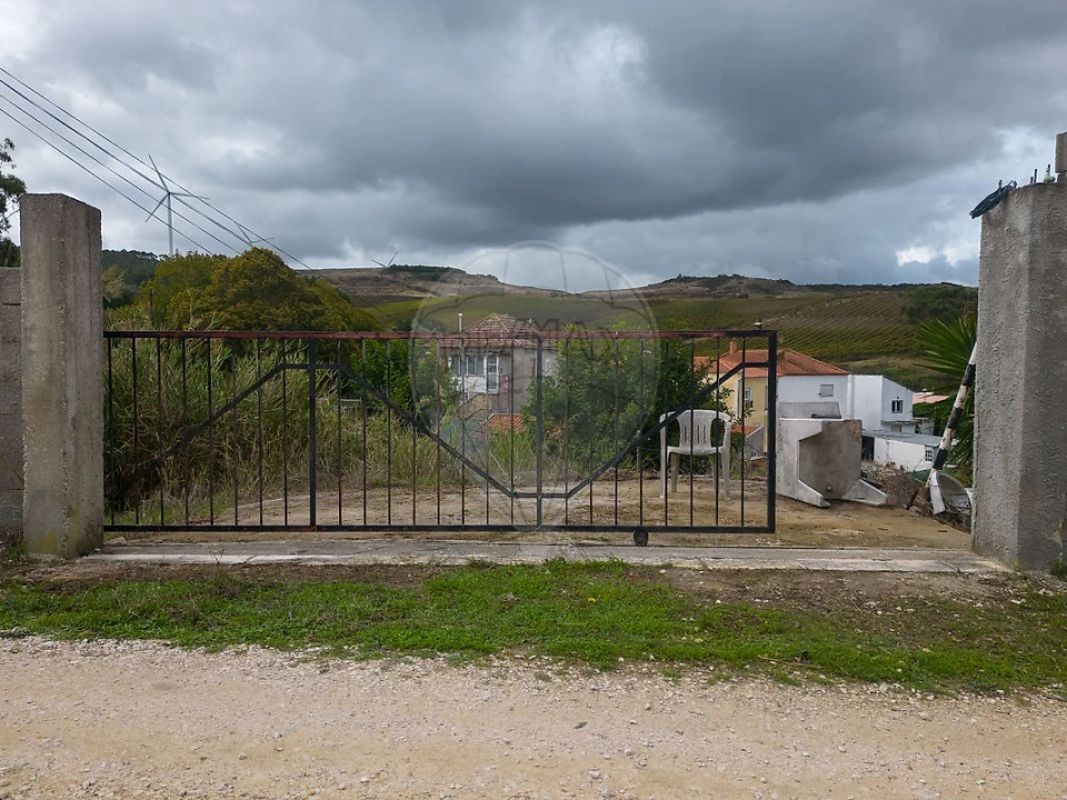 Terreno para Venda em Santo Quintino Foto 6