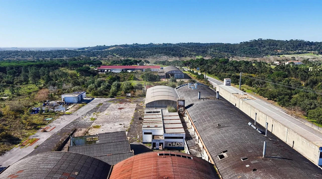 Armazém para Venda em Aveiras de Baixo Foto 23