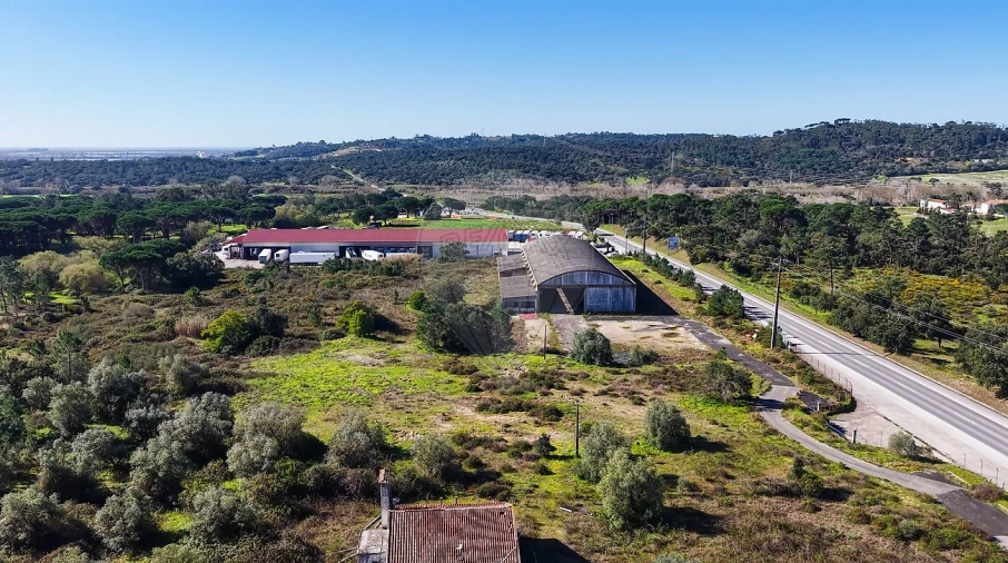 Armazém para Venda em Aveiras de Baixo Foto 24