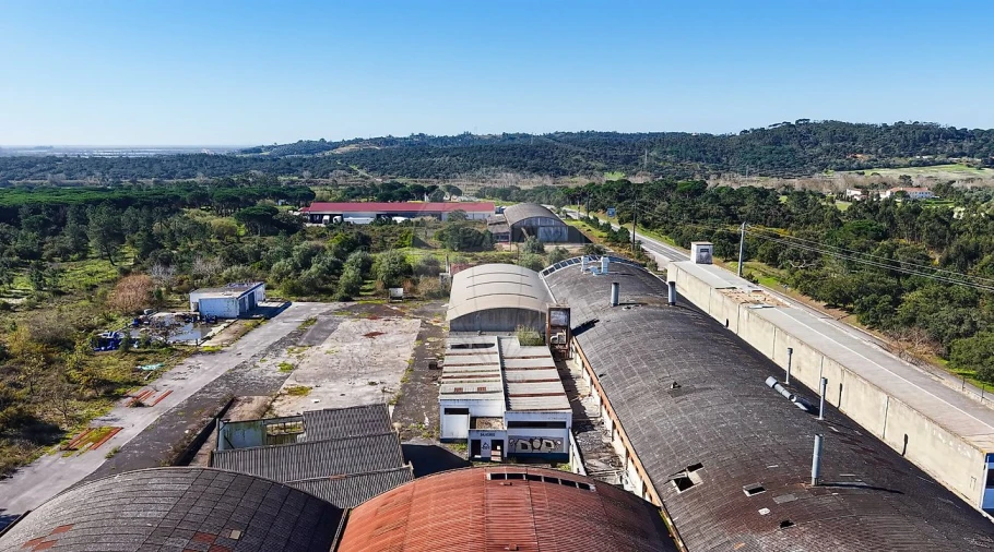 Armazém para Venda em Aveiras de Baixo Foto 23