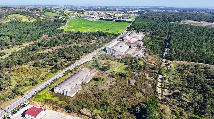 Armazém para Venda em Aveiras de Baixo Foto 27