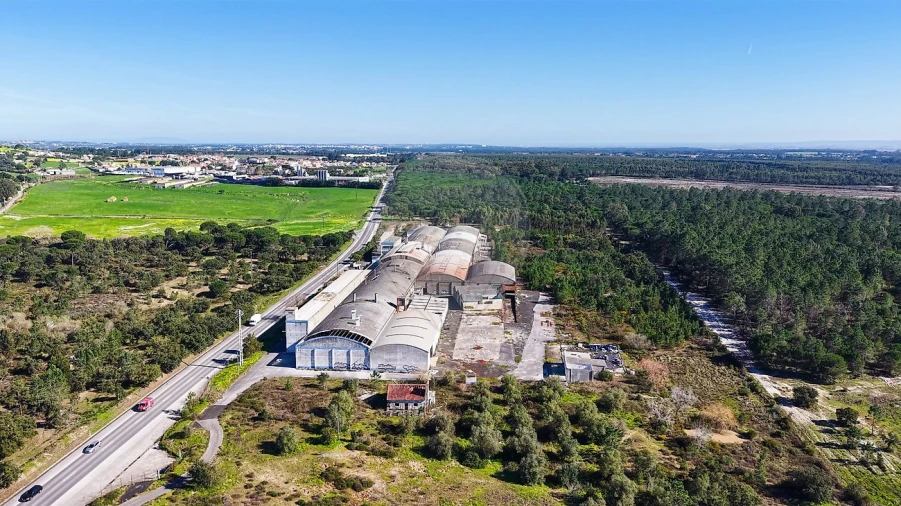 Armazém para Venda em Aveiras de Baixo Foto 25