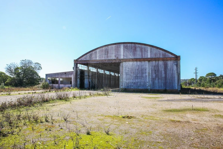Armazém para Venda em Aveiras de Baixo Foto 17