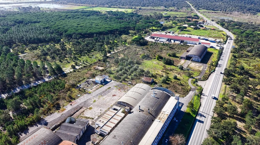 Armazém para Venda em Aveiras de Baixo Foto 20