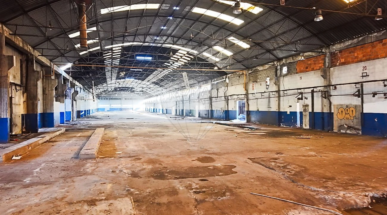 Armazém para Venda em Aveiras de Baixo Foto 36