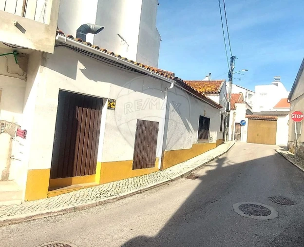 Loja para Venda em Aveiras de Cima Foto 11
