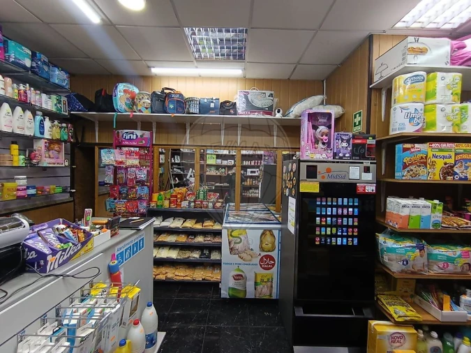 Negócio para Venda em Algueirão-Mem Martins