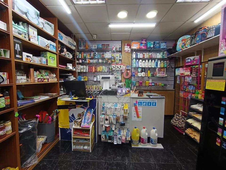 Negócio para Venda em Algueirão-Mem Martins Foto 3