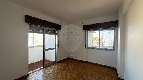 Apartamento T3 para Venda em Alto do Seixalinho, Santo André e Verderena