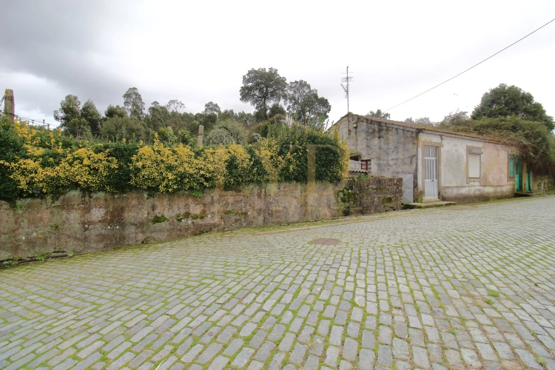 Moradia T2 para Venda em Aguas Santas Foto 4