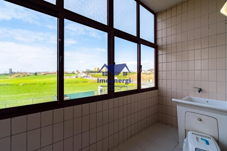 Apartamento T3 para Venda em Azurara Foto 19