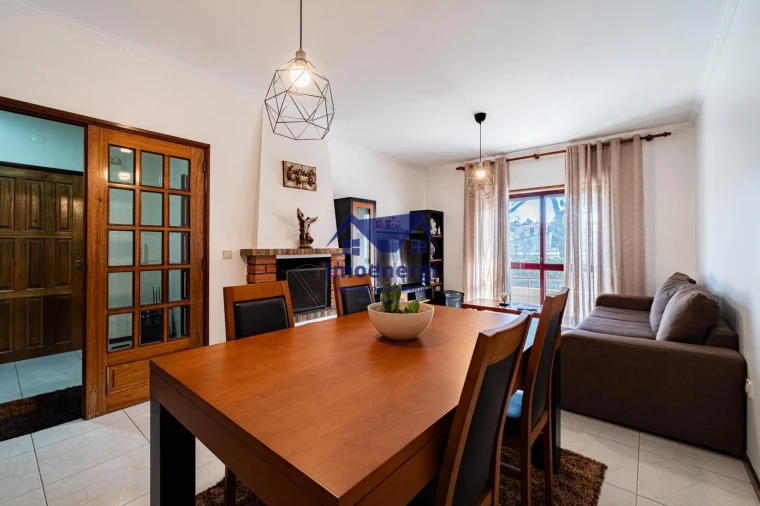 Apartamento T3 para Venda em Azurara Foto 5