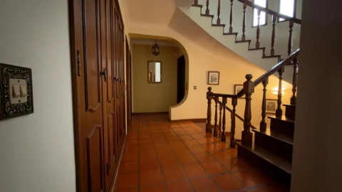 Moradia T5 para Venda em Eixo e Eirol