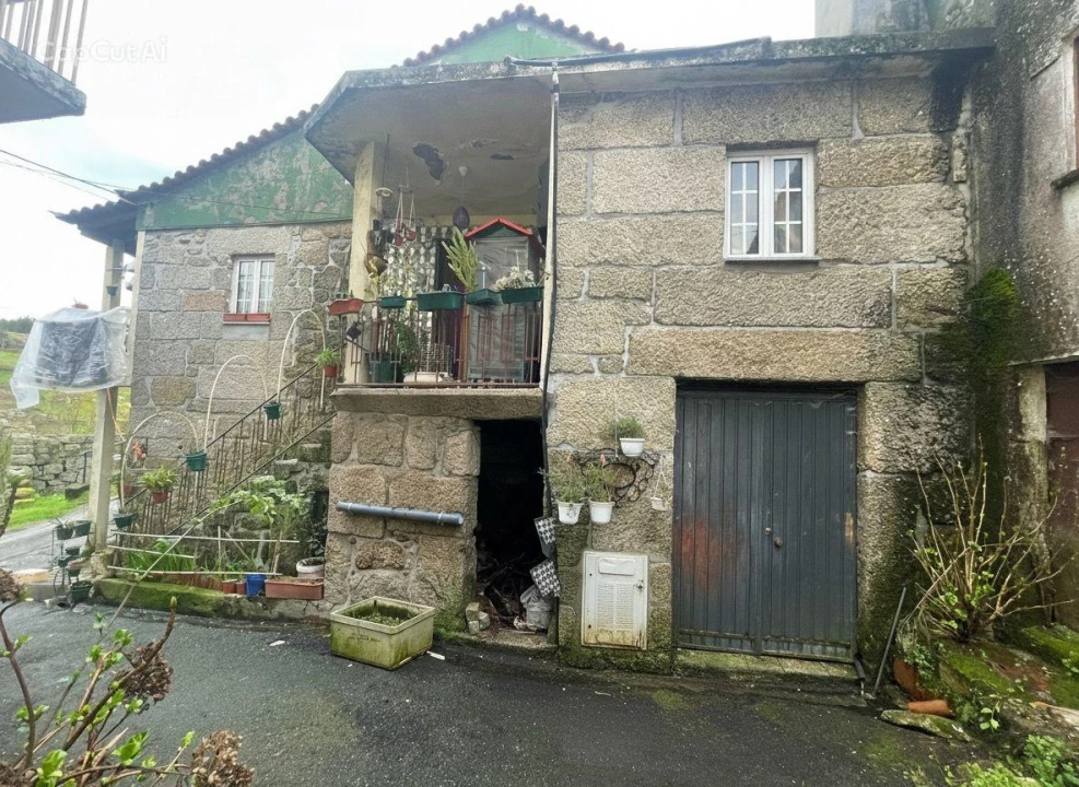 Moradia T2 para Venda em Travanca de Lagos Foto 1