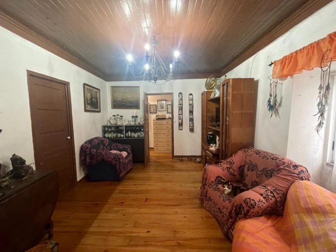 Moradia T2 para Venda em Travanca de Lagos Foto 4