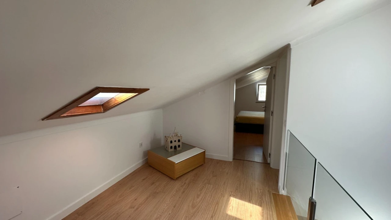 Moradia T5 para Venda em Rio de Loba Foto 20