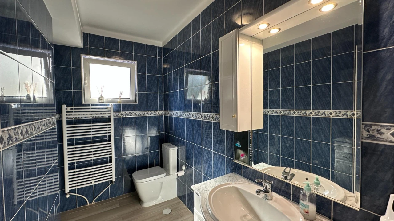 Moradia T5 para Venda em Rio de Loba Foto 27